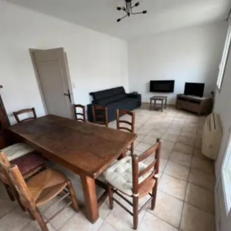 Spacious Nest In The Heart Of Apartment Le Grau-du-Roi