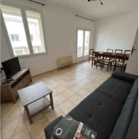 Apartment Spacious Nest In The Heart Of *